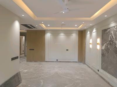 Living Room Image of 2400 Sq.ft 4 BHK Builder Floor for sale in DLF Phase 2 Gurgaon for Rs. 52100000
