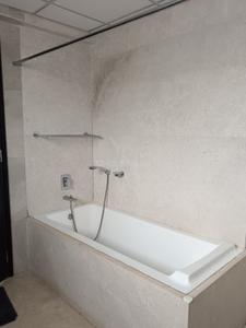Bathroom Image of 4210 Sq.ft 4 BHK Apartment / Flat for rent in Brigade Caladium, Byatarayanapura Bengaluru for Rs. 180000