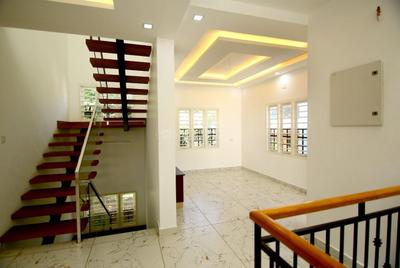 Image of 2050 Sq.ft 4 BHK Villa for sale in NJN Meadows, Kakkanad, Kochi for Rs. 12500000