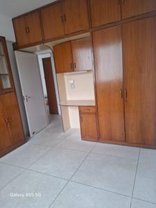 Bedroom Image of 1211 Sq.ft 3 BHK Apartment / Flat for sale in DLF Carlton Estate, Sector 53 Gurgaon for Rs. 33000000