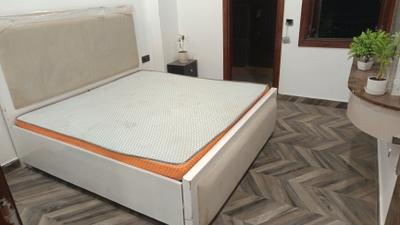 Bedroom Image of 1900 Sq.ft 4 BHK Apartment / Flat for sale in Sector 73 Noida for Rs. 8465000