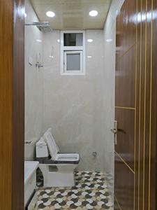 Common Bathroom Image of 1400 Sq.ft 3 BHK Builder Floor for sale in Indirapuram Ghaziabad for Rs. 13500000