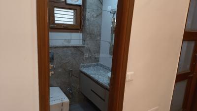 Image of 1550 Sq.ft 3 BHK Builder Floor for sale in Paschim Vihar, New Delhi for Rs. 27500000