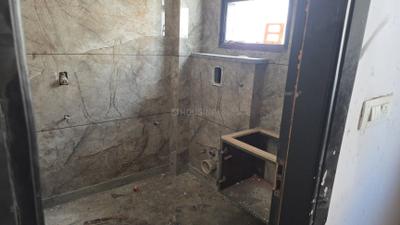 Image of 1900 Sq.ft 3 BHK Builder Floor for sale in Mansarover Garden, New Delhi for Rs. 39500000