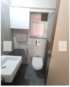 Bathroom Image of 650 Sq.ft 1 BHK Apartment / Flat for sale in Wadhwa Evergreen Heights, Kalwa Thane for Rs. 9000000
