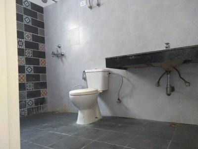 Bathroom Image of 2220 Sq.ft 3 BHK Villa for rent in Paramount Golfforeste Villas, Surajpur Greater Noida for Rs. 26501