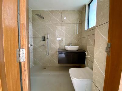 Bathroom Image of 1650 Sq.ft 3 BHK Apartment / Flat for sale in Kishanpura Zirakpur for Rs. 8499999