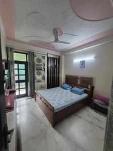 Bedroom Image of 1700 Sq.ft 4 BHK Builder Floor for rent in Girha Pravesh 1, Indirapuram Ghaziabad for Rs. 43000