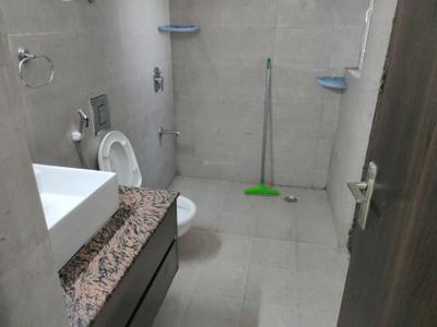 Bathroom Image of 685 Sq.ft 1 BHK Apartment / Flat for sale in Sunworld Arista, Sector 168 Noida for Rs. 8500000