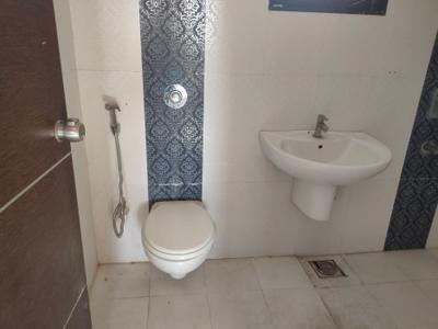 Kwality Vrindavan Heights Bathroom Two 4