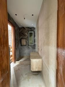 Image of 1800 Sq.ft 3 BHK Duplex for sale in Green Park, New Delhi for Rs. 77500000