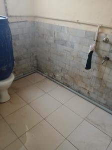 Bathroom Image of 750 Sq.ft 1.5 BHK Apartment / Flat for rent in Shri Nagar Indore for Rs. 15000