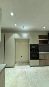 Kitchen Image of 4700 Sq.ft 4 BHK Apartment / Flat for rent in Gulshan Dynasty, Sector 144 Noida for Rs. 210000