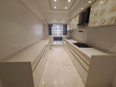 Image of 1450 Sq.ft 3 BHK Apartment / Flat for sale in Bharat Skyvistas, Andheri West, Mumbai for Rs. 67500000