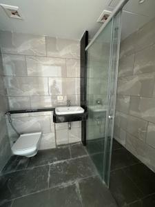 Bathroom Image of 2500 Sq.ft 4 BHK Apartment / Flat for sale in Rustomjee Crown, Prabhadevi Mumbai for Rs. 200000000