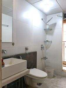 Common Bathroom Image of 1365 Sq.ft 3 BHK Apartment / Flat for sale in Dosti Imperia, Thane West Thane for Rs. 30000000