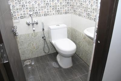 Bathroom Image of Colive Willis Tower in Kartik Nagar, Bengaluru
