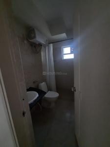 Bathroom Image of 1550 Sq.ft 3 BHK Apartment / Flat for rent in Chartered Beverly Hills, Subramanyapura Bengaluru for Rs. 46001