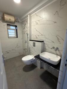 Bathroom Image of 1160 Sq.ft 2 BHK Apartment / Flat for rent in Sangolda Goa for Rs. 65000