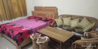 Bedroom Image of 600 Sq.ft 1.5 BHK Builder Floor for rent in Delta I Greater Noida for Rs. 18000