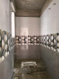 Common Bathroom Image of 950 Sq.ft 2 BHK Apartment / Flat for sale in Pirangut Pune for Rs. 4200000