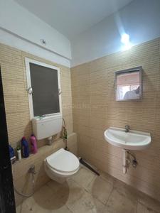 Bathroom Image of 430 Sq.ft 1 BHK Apartment / Flat for rent in DB Ozone, Dahisar East Mumbai for Rs. 18000