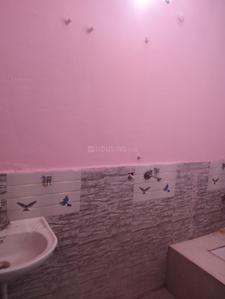 Bathroom Image of 720 Sq.ft 2 BHK Apartment / Flat for rent in Kalakusuma Dhanbad for Rs. 4200