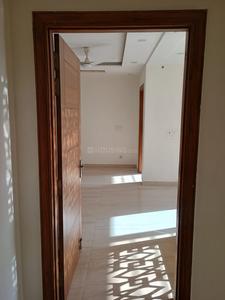 Bedroom Image of 2250 Sq.ft 3 BHK Builder Floor for rent in BPTP Pride Floors, Sector 77 Faridabad for Rs. 40000