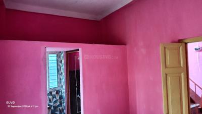 Bedroom Image of 750 Sq.ft 1 RK Independent House for rent in South Dum Dum Kolkata for Rs. 4000