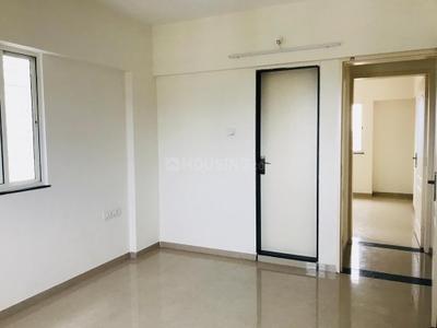 Bedroom Image of 800 Sq.ft 2 BHK Apartment / Flat for rent in Kumar Kruti, Kalyani Nagar Pune for Rs. 40000