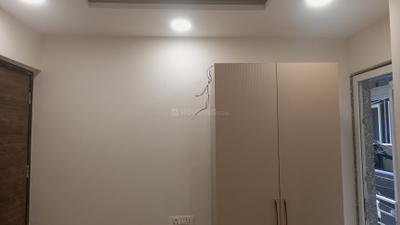 Bedroom Image of 500 Sq.ft 2 BHK Builder Floor for sale in Pitampura New Delhi for Rs. 8500000