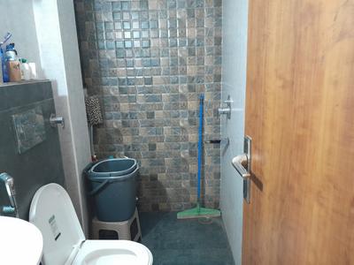 Bathroom Image of 1000 Sq.ft 2 BHK Builder Floor for sale in Sector 15 Gurgaon for Rs. 12000000