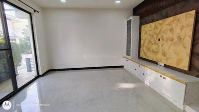 Bedroom Image of 2000 Sq.ft 3 BHK Villa for rent in 42 Queen’s Square, Sarjapur Bengaluru for Rs. 55000
