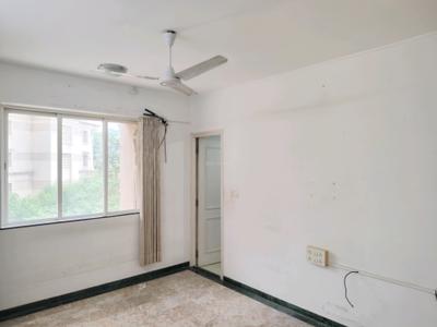 Bedroom Image of 999 Sq.ft 2 BHK Apartment / Flat for sale in Hiranandani Meadows, Thane West Thane for Rs. 18500000