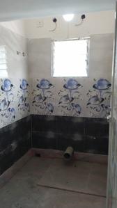 Bathroom Image of 822 Sq.ft 2 BHK Apartment / Flat for sale in Keshtopur Kolkata for Rs. 3123600