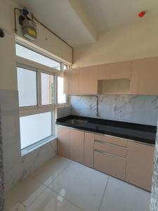 Kitchen Image of 585 Sq.ft 2 BHK Apartment / Flat for sale in Mulund West Mumbai for Rs. 17800000