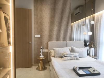 Bedroom Image of 600 Sq.ft 2 BHK Apartment / Flat for sale in Royal Altezza, Ghatkopar East Mumbai for Rs. 17500000