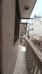 Balcony Image of 900 Sq.ft 2 BHK Builder Floor for rent in Dashrath Puri New Delhi for Rs. 18000