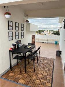 Hall Image of 1500 Sq.ft 1 BHK Apartment / Flat for rent in Wilson Garden Bengaluru for Rs. 26000