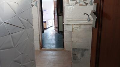 Image of 1800 Sq.ft 3 BHK Builder Floor for rent in Safdarjung Enclave, New Delhi for Rs. 75000