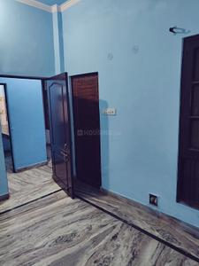 Bedroom Image of 1250 Sq.ft 2 BHK Builder Floor for rent in Gomti Nagar Lucknow for Rs. 15000