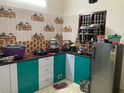 Kitchen Image of 1200 Sq.ft 2 BHK Independent House for rent in Kundrathur Chennai for Rs. 23000
