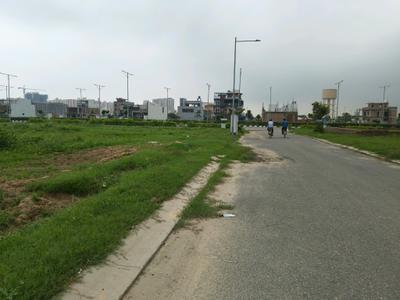 Image of 325 Sq.ft Residential Plot / Land for sale in Wave City, Ghaziabad for Rs. 41925000