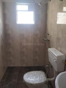 Bathroom Image of 983 Sq.ft 2 BHK Apartment / Flat for sale in Star Green Tower, North Dum Dum Bediapara Kolkata for Rs. 5600000