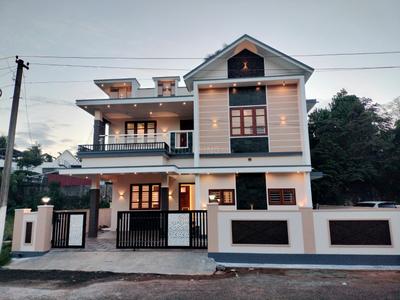 Image of 2200 Sq.ft 4 BHK Independent House for sale in Kakkanad, Kochi for Rs. 10500000