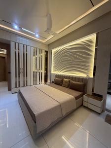 Bedroom Image of 3950 Sq.ft 4.5 BHK Apartment / Flat for sale in Mahaprabhu Harmony Harikesh Tower A B C, Science City Ahmedabad for Rs. 45000000