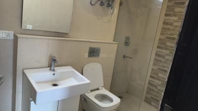 Image of 1380 Sq.ft 2 BHK Apartment / Flat for rent in Supertech Supernova, Sector 94, Noida for Rs. 48000