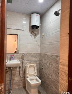 Image of 600 Sq.ft 1 RK Studio for rent in Sector 17, Gurgaon for Rs. 21500