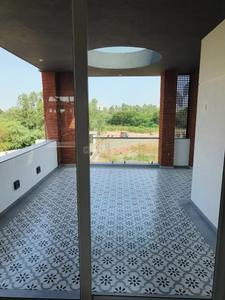 Balcony Image of 1386 Sq.ft 4 BHK Villa for sale in Shreeji Status Bungalows, Atladara Vadodara for Rs. 14800000