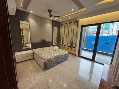 Bedroom Image of 1790 Sq.ft 3 BHK Builder Floor for sale in Vikaspuri New Delhi for Rs. 34000000